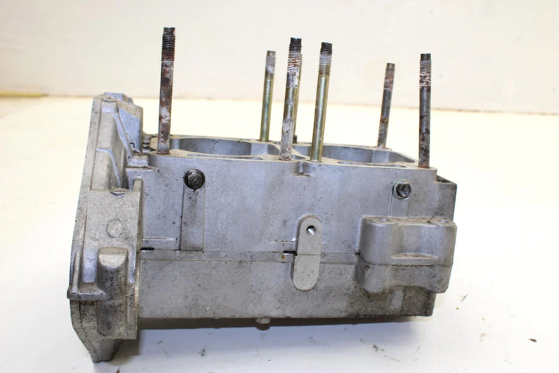 1996 Yamaha Vmax 600 Oem Crankcase 8AB-15100-01-00 SY83