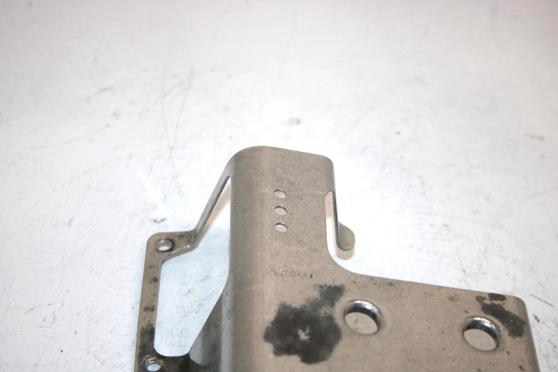 03 Polaris Xc Sp 600 Edge Oem Oil Tank Support W/Clamp 5246330 Q5144