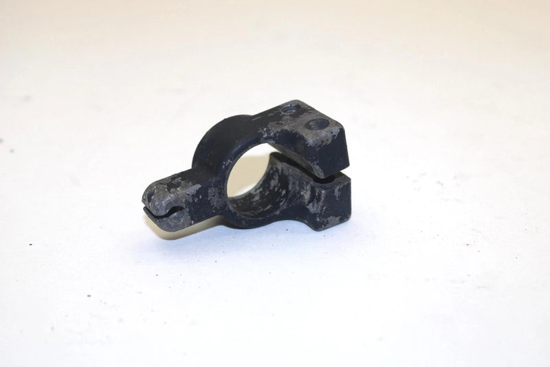 1985 Kawasaki 550 Oem Throttle Lever Bracket 11034-3009 JK5