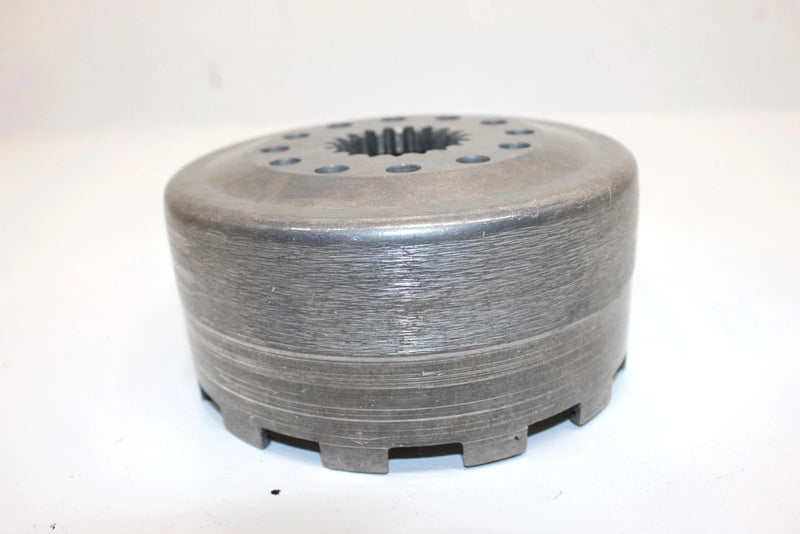 85 Suzuki Quadrunner 185 Lt185 2x4 Oem Clutch Housing 21221-24303 AS15