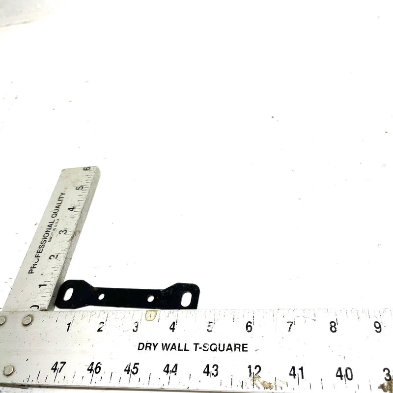 00-01 Polaris Magnum 325 4X4 OEM Carb Bracket 5243720-067 AP202