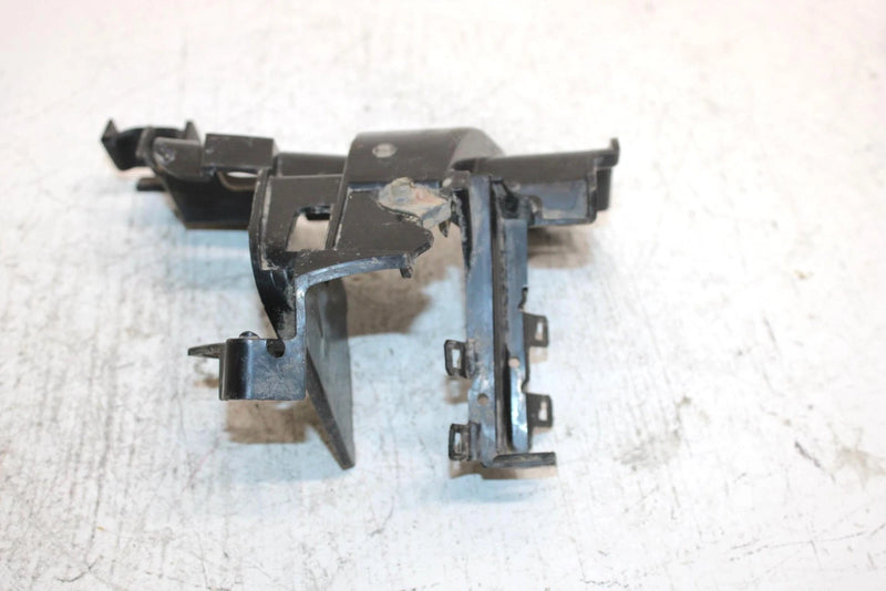 2019 Can-am Outlander 570 Oem Front Brake Hose Bracket 705600983 AB9