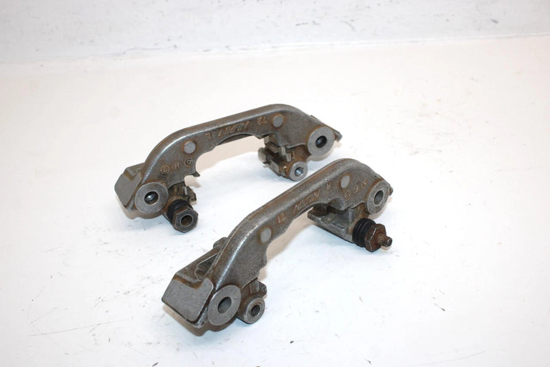 2006 Honda Trx 500 Fea Oem Front Brake Caliper Bracket 4545210-HP0-A01 AH14