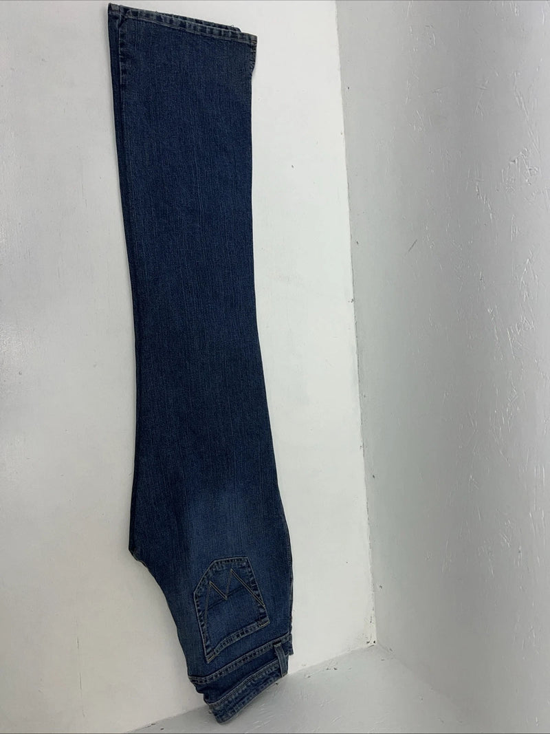 New Women’s Wrangler Mid Rise Denim Jeans. 9/10x36 L-12