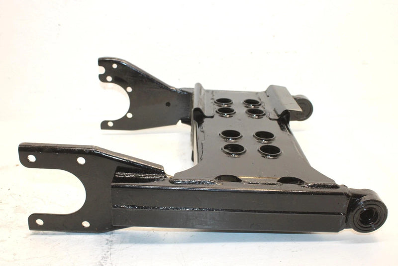 2003 Bombardier Quest 500 Oem Rear Swingarm 70600217 70600298 AB13