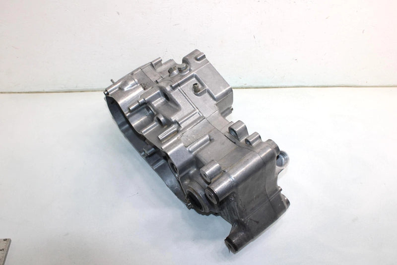 00 Arctic Cat 300 4x4 Oem Crankcase 3402-697 AA20