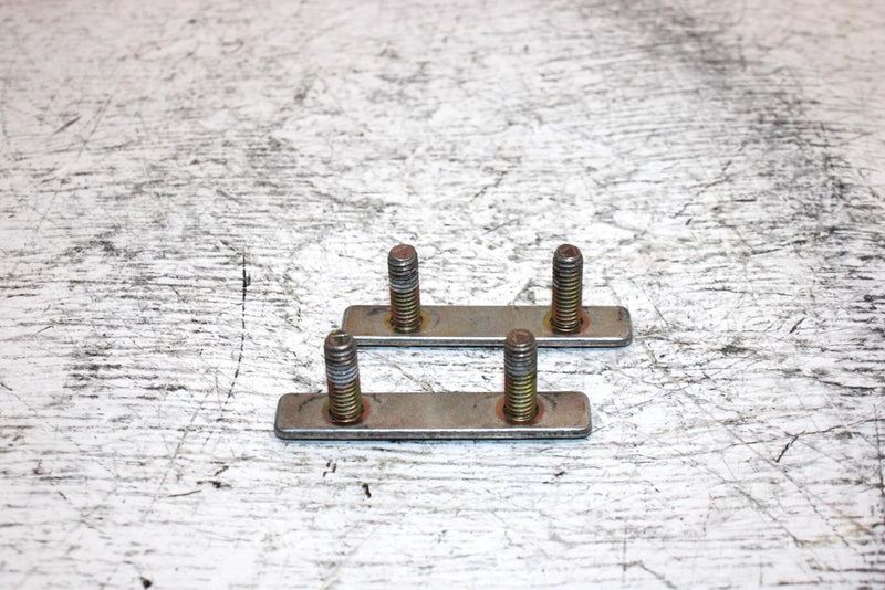 1999 Polaris 500 Indy Oem Front Bumper Support Stud Plate Pair 1012648 SP50