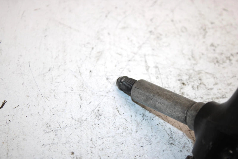 1987 Yamaha  Badger Yfm80t Oem Right Steering Knuckle 2FJ-23502-00-00 AY9