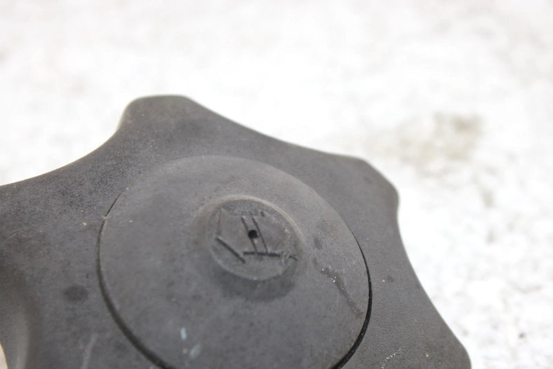 2006 John Deere  Buck 650 Oem Fuel Gas Cap 709000059 AJ0