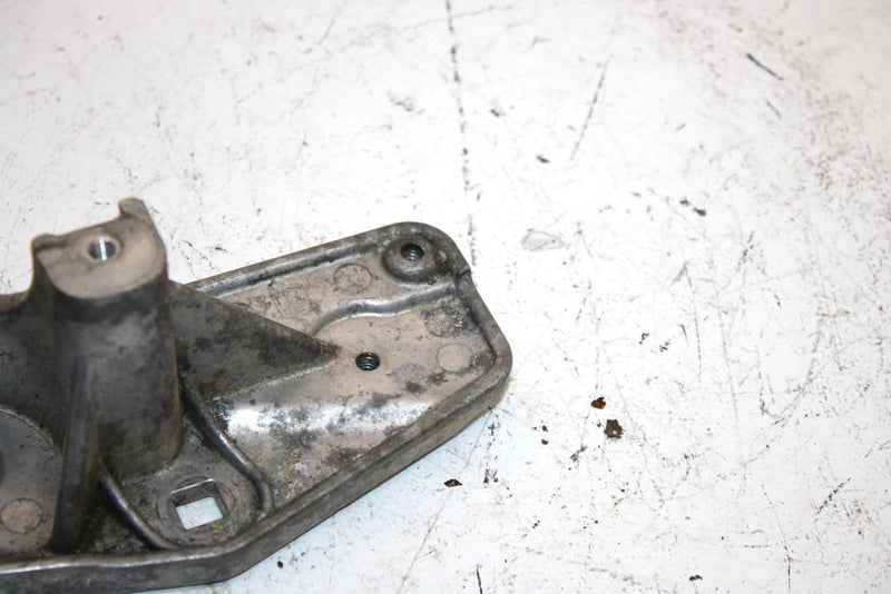 05 Polaris Rmk 900 Oem Right Rear Motor Mount 5134875 SP1