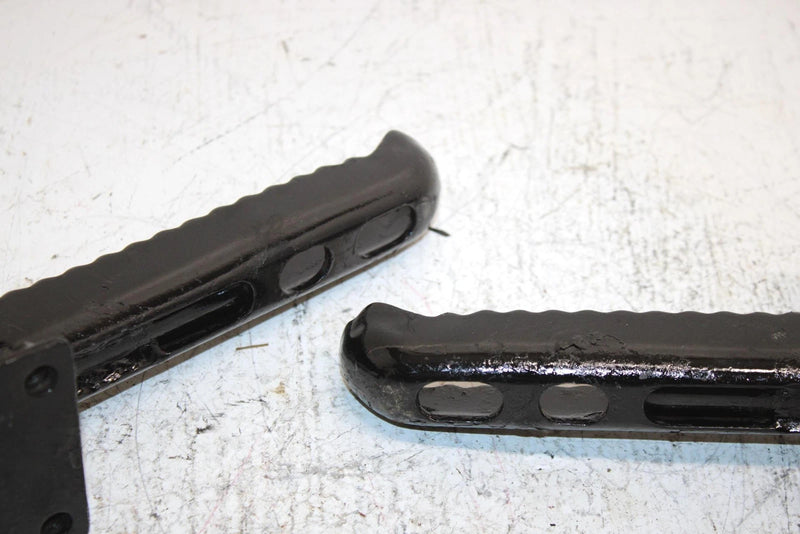 00 Kawasaki Bayou 300 4x4 Oem Foot Peg Pair 34028-1271 AK20