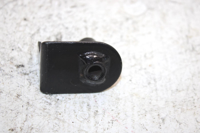 1998 Honda Foreman Fourtrax Oem Rubber Mounting Nut 50607-HM7-700 AH35