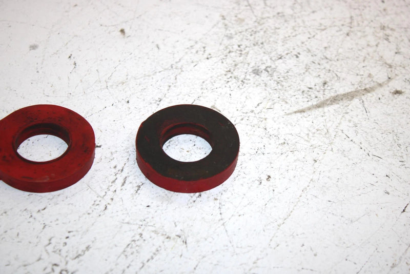 84 Yamaha Phazer Se Oem Engine Mount Dampner Pair 8V0-21485-00-00 SY9