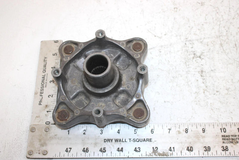 2004 Polaris Sportsman 700 Oem Rear Wheel Hub 5133361 AP143