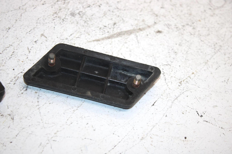 84 Yamaha Phazer Se Oem Slide Protector Set 8V0-77551-00-00 SY9