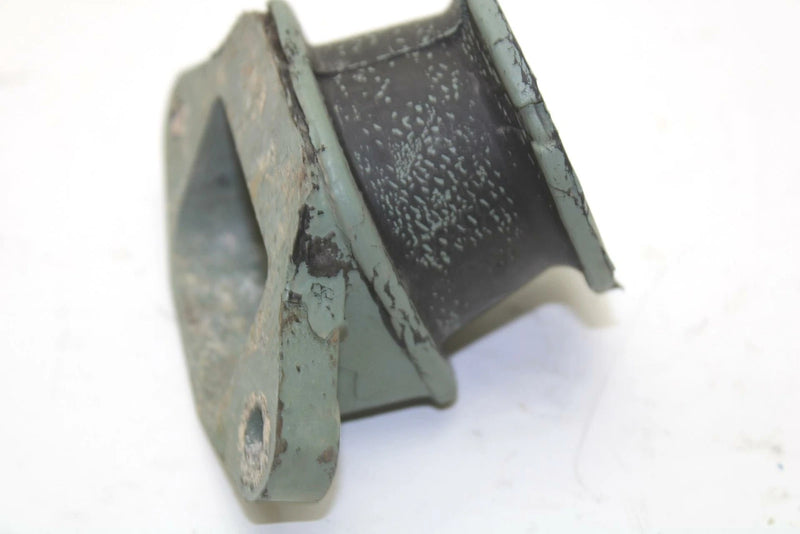Yamaha OEM Rubber Engine Mount 6M6-44517-A2-94 Q4114