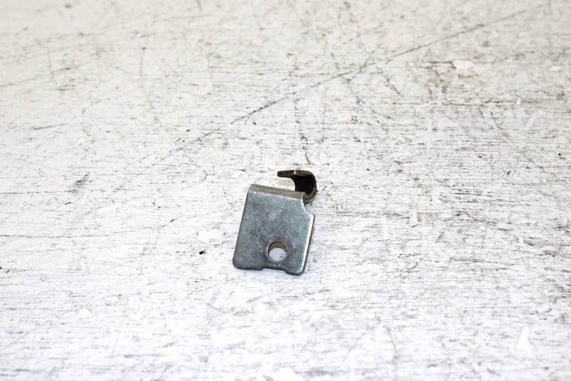 00 Kawasaki Prairie 300 Oem Decompression Cable Holder Bracket 14044-1095 AK31.1
