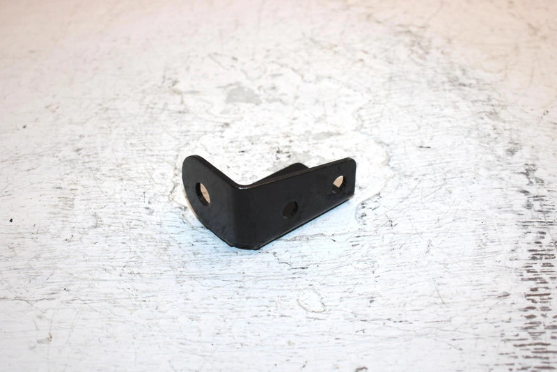 2003 Bombardier Quest 500 Oem Left Front Engine Bracket 707000132 AB13