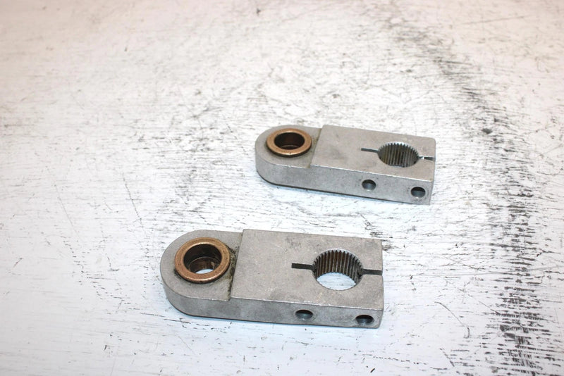 1999 Arctic Cat Zr 600 Oem Pivot Block Pair 0704-981 SA19
