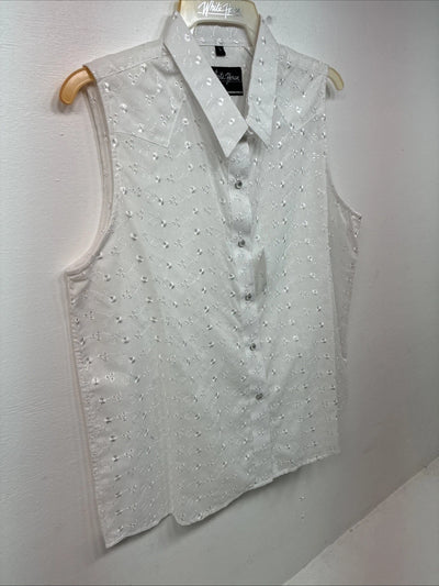 New Women’s White Horse White Designed Short Sleeve Pearl Snap Large II-88