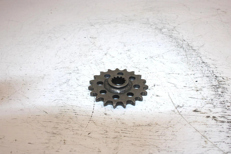 1989 Yamaha Inviter Oem 19T Drive Sprocket  8BC-47548-90-00 SY17