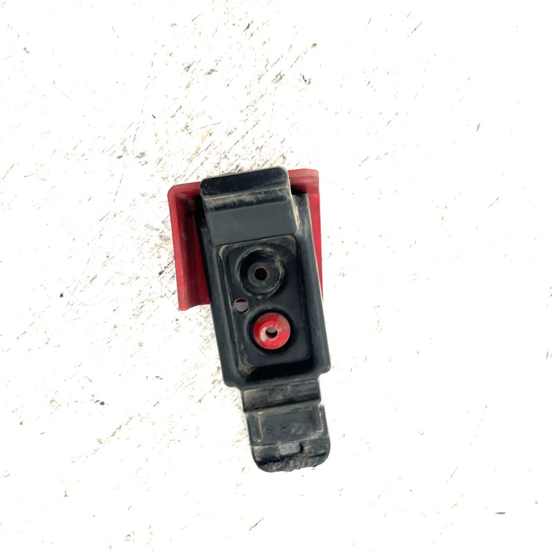 2022 Can-Am Defender HD10 OEM Battery Fixation Plate 710004789 XB0