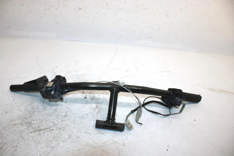 94 Yamaha Vmax 600 Oem Handlebar Set 8AB-23811-00-00 SY2