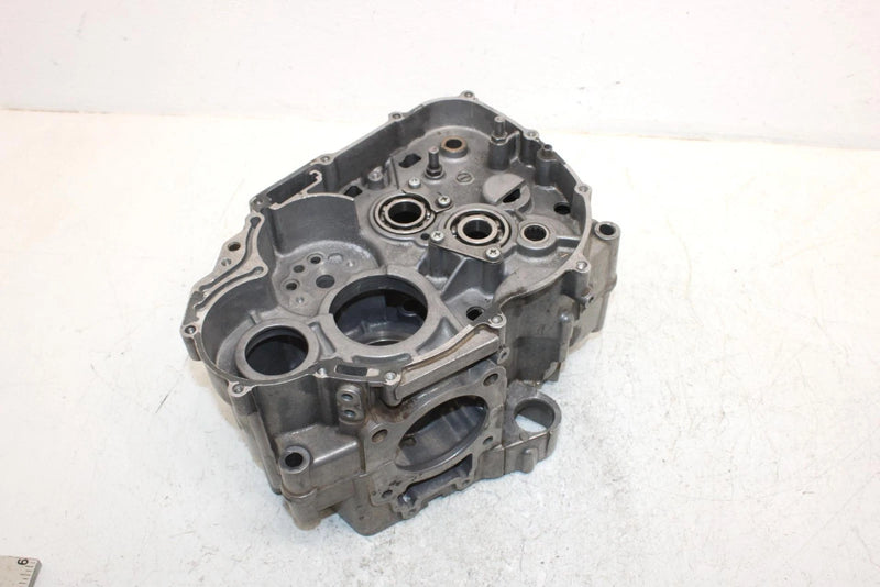 1997 Kawasaki Bayou 220 Oem Crankcase 14001-5323 AK21