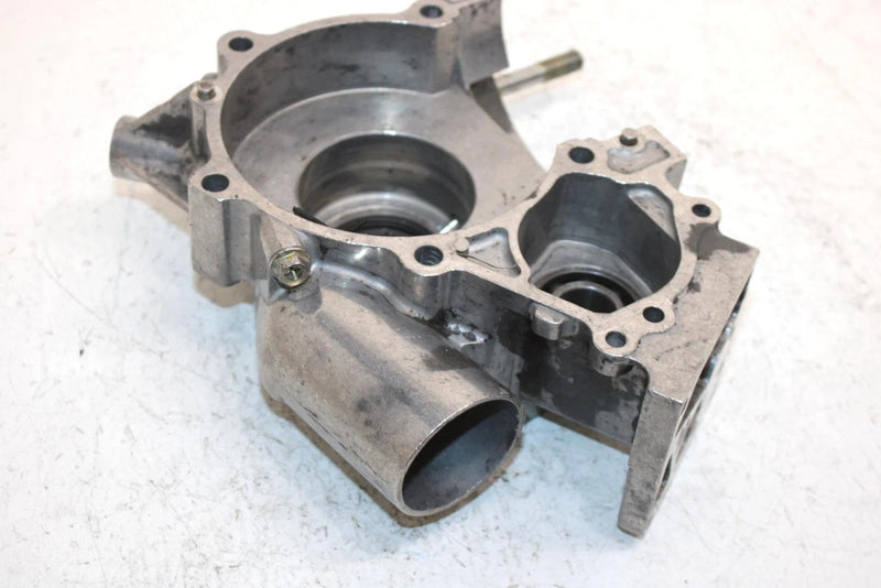 1990 Polaris Trail Boss 350l 4x4 Oem Right Crankcase Half 3084117 AP142