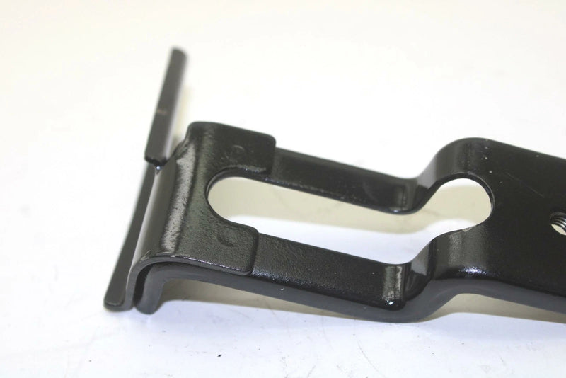 88 Yamaha Exciter EX570M OEM Airbox Right Bracket 82M-14493-01-00 SY50