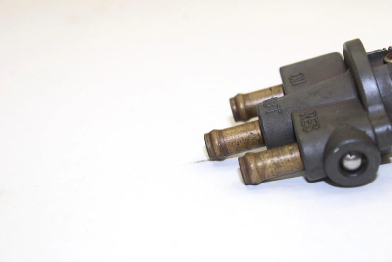 2001 Yamaha Waverunner Xl800 Oem Fuel Petcock 66V-24500-01-00 JY6