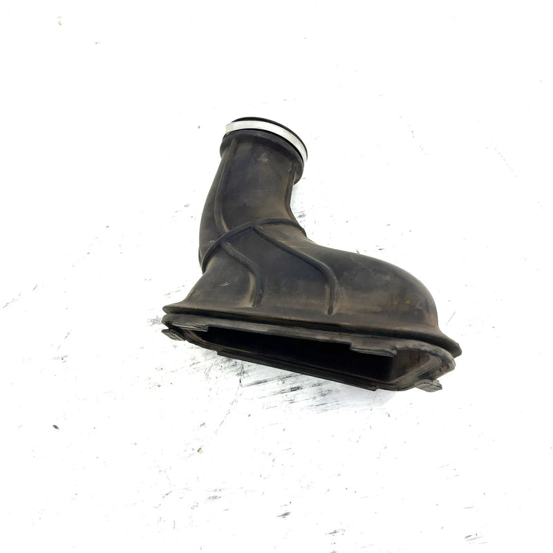 20-22 Can-Am Defender HD10 OEM Air Intake Boot/Hose 706600084 XB0.1