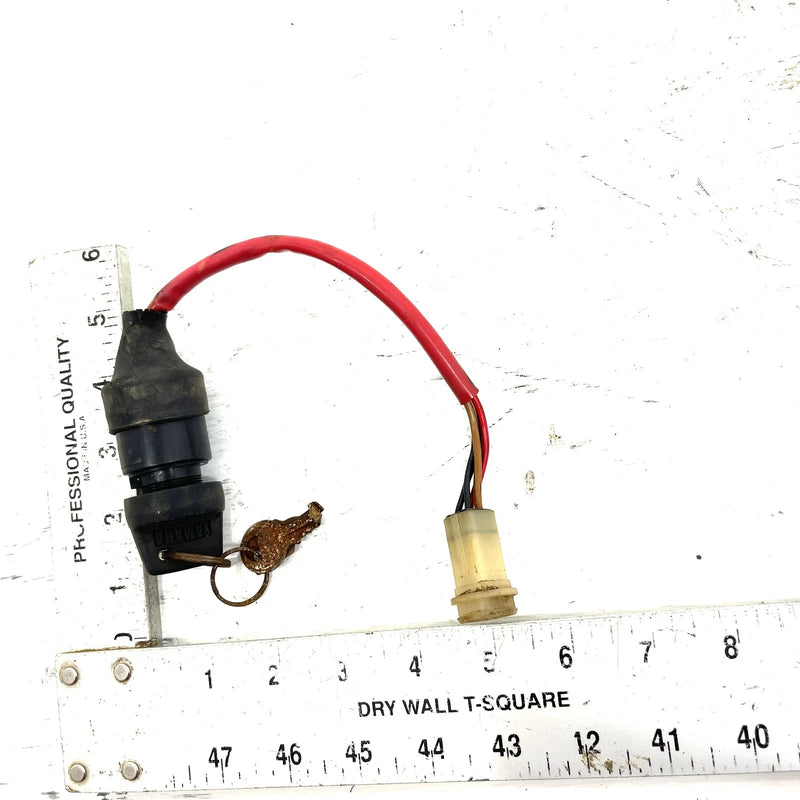 1988 Yamaha Moto 4 OEM Ignition Key Switch 1UY-82510-09-00 AY57