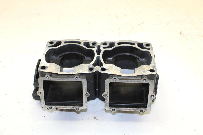1997 Polaris Sl 700 Oem Upper Crankcase Half 2200676 JP6