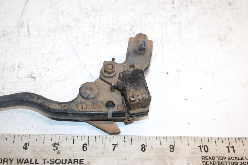 2004 Honda Fourtrax Rincon Oem Left Handlebar Lever 53178-HN8-010 AH2