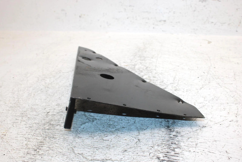 1994 Arctic Cat Ext 580 Oem Right Vent Backing Plate 0616-284 SA31