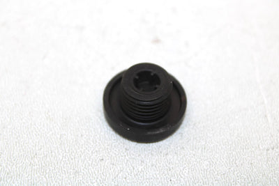 2015 Yamaha Viking Vi Oem Stator Cover Plug (Small) 90340-14016-00 XY0.2
