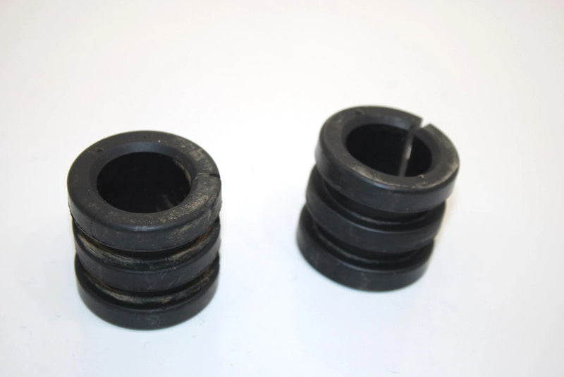 03 Kawasaki Prairie Kvf650a 4x4 Oem Rear Fuel Tank Dampner Pair 92161-1111 AK15
