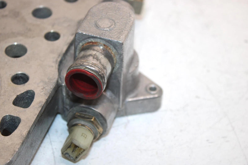 94 Polaris 500 Efi Oem Cylinder Head 3084331 SP129
