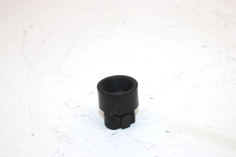 1997 Arctic Cat Zr 580 Oem Starter Rope Bushing 0116-469 SA43