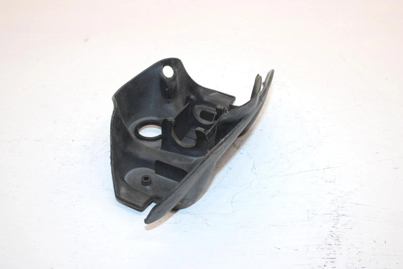 2007 Yamaha  Grizzly 350 2wd Oem Handlebar Cover  5ND-F6124-01-00 AY28