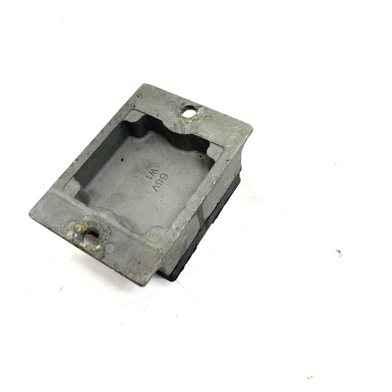 01 Yamaha WaveRunner XLT1200 OEM Front Lower Engine Mount 66V-44532-00-94 JY27
