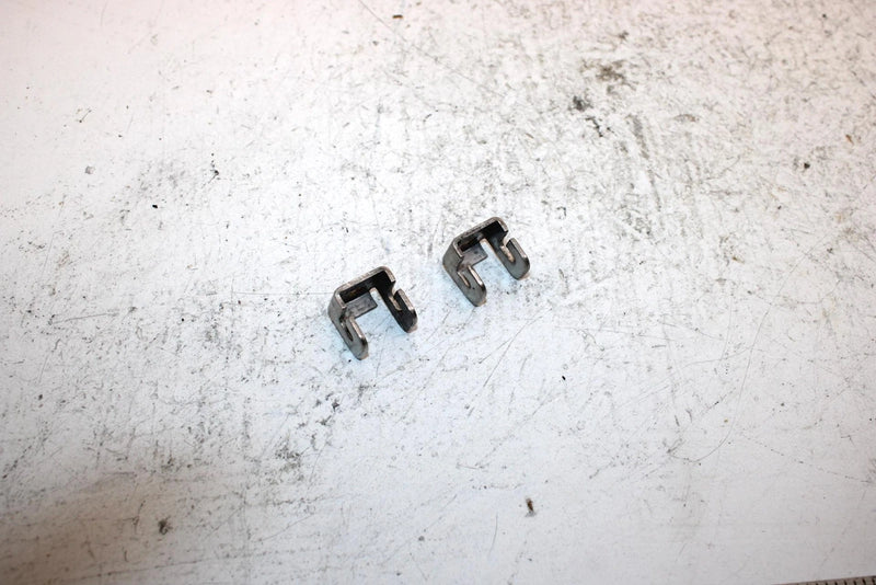 1993 Yamaha Waverunner 650 OEM Water Box Strap Hook Pair EU0-65772-30-00 JY23