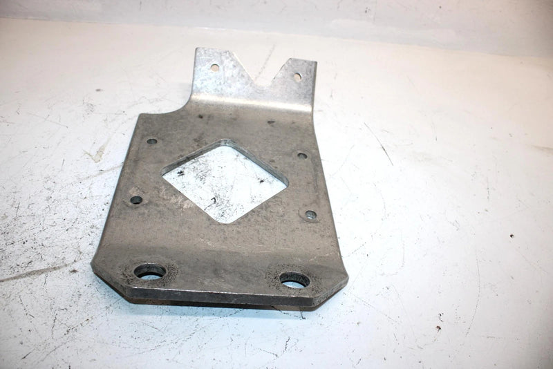 97 Polaris Indy 500 Oem Engine Mount Plate 5131192 SP145