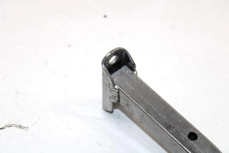 1985 Yamaha Vmax Oem Right Upper Steering Gate Bracket 8M6-23886-00-00 SY125