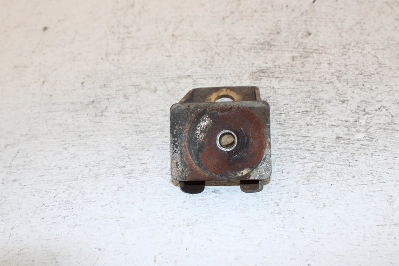 1995 Yamaha Vmax 600 Le Oem Front Lower Engine Bracket 8AB-21417-00-00 Q5482