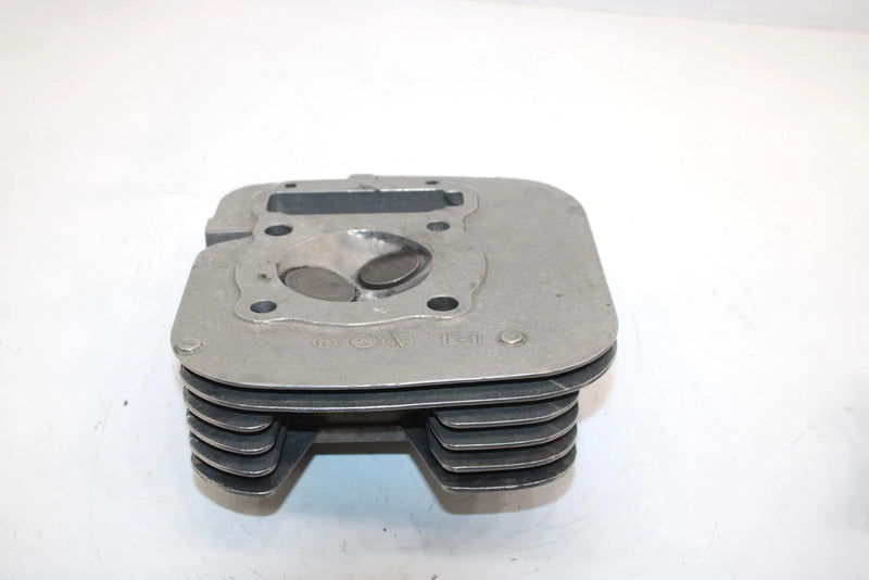 00 Polaris Trail Boss 325 Oem Cylinder Head (With Valves) 3086796 AP37