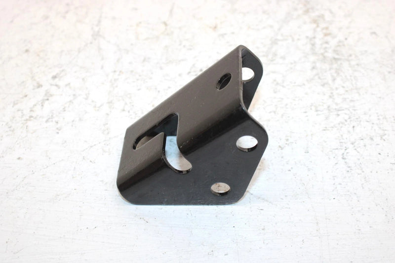 2001 Polaris Magnum 500 Oem Lower Front Engine Mount 5242818-067 AP157
