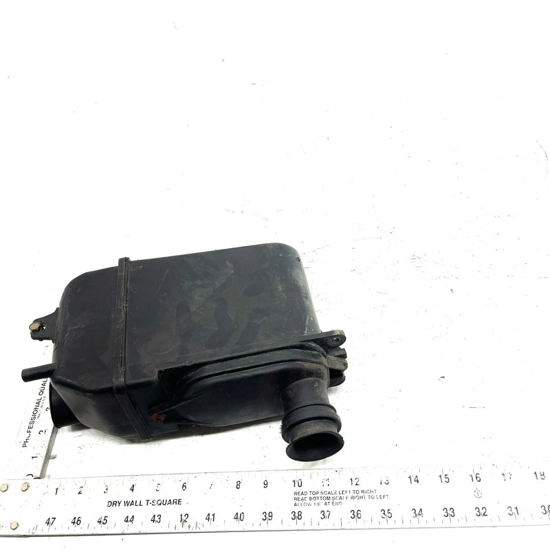 84-87 Suzuki Quadrunner 185 LT185 2x4 OEM Airbox 13700-18922 AS39