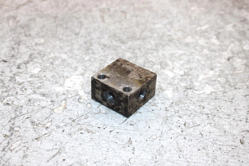 2015 Polaris Ranger 570 Eps Oem Brake T Fitting 7052292 XP5.1